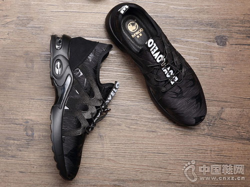 ��ϬƤЬ2018�¿��˶�Ь