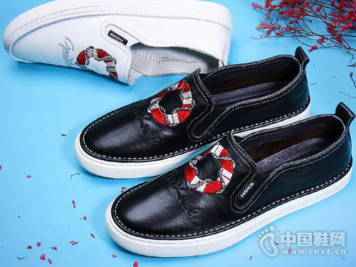 ����ϣ����2018�¿�����ƤЬ