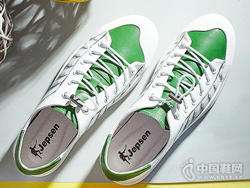 ����ɭ2018�¿�������ƤЬ