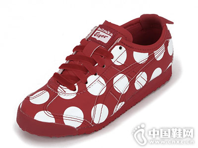 ��ڣ���˶�Ь2018�¿��Ʒ