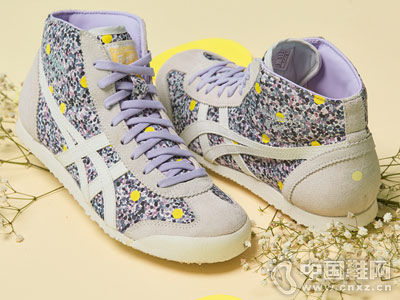 ��ڣ���˶�Ь2018�¿��˶�����Ь