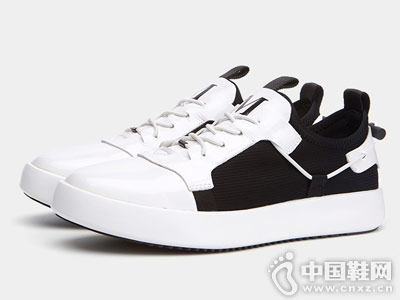 �Ǳ�������Ь2018�¿����а�Ь