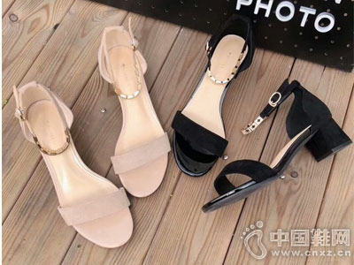 ������ɫŮЬ2018�¿�ָ���Ь