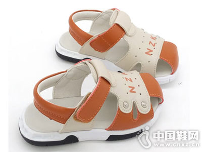 ����ͯЬ2018�¿��п���Ь