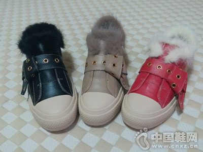 IGGŮЬ�¿�ѩ��ѥ��Ʒ