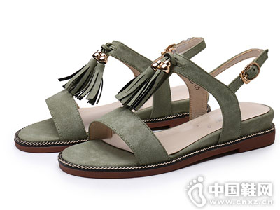 ŷ�ε���ŮЬ2018�¿�������Ь