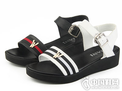 ����ŮЬ2018�¿�����Ь