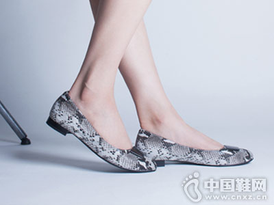 �����ŮЬ2018�¿�ƽ�׵�Ь