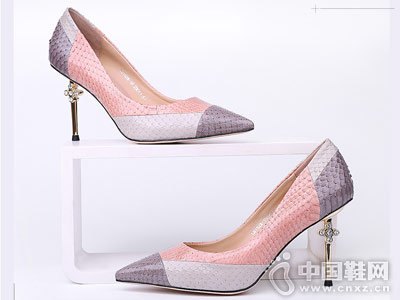 ·����ŮЬ2018�¿�߸�Ь