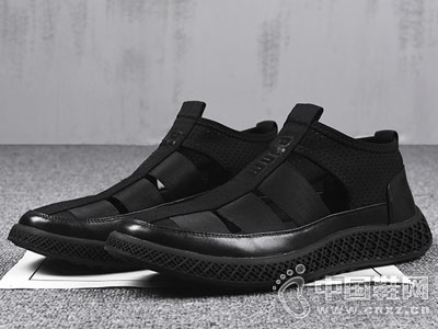 ˹�׶���Ь2018�¿��ο��˶�Ь