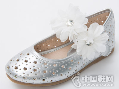 ��ϲ��ͯЬ2018�¿�Ůͯ�˶�Ь