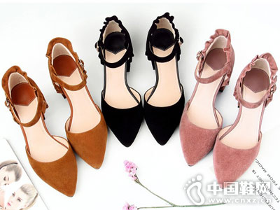 ŷ�׸�ŮЬ2018�¿��пյ�Ь