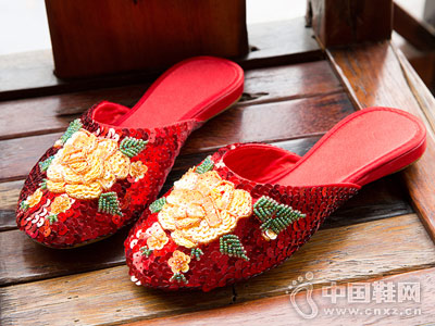 ���ɸ��ϱ�����Ь�¿��Ь