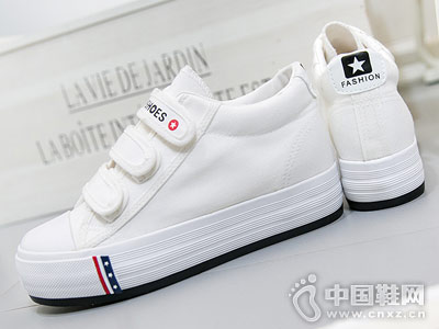 �����ῨŮЬ2018�¿�С��Ь