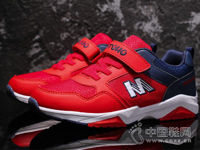 ������ͯЬ2018�¿��˶�Ь