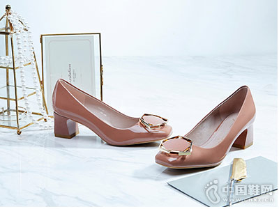 ���tigrisso2018�¿����Ƥ��ͷ�и���Ь