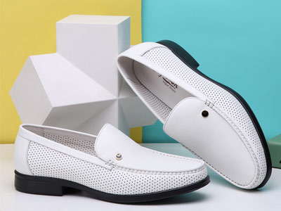 �������ļ��¿���ʿ��Ƥ�ο���ƤЬ