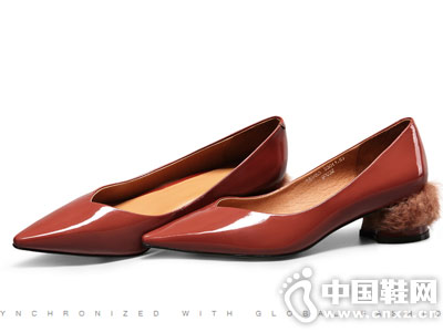 �����ݿ�2018�＾�¿��ͷţ��Ƥ�и�ŮЬ