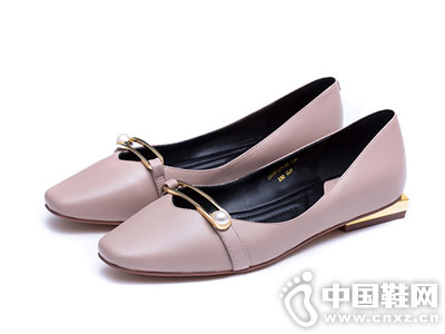 ɯɯ��ŮЬ2018�¿���ɫ�ָ�ƽ�׵�Ь