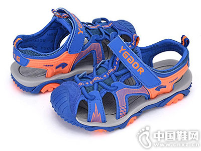 ��������ͯ��ͷ��Ь2018�ļ��¿�ɳ̲Ь