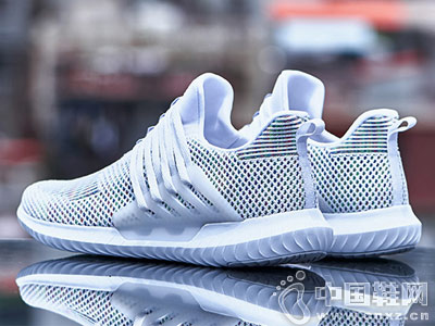 361��Ь�˶�Ь2018���ļ��¿������ܲ�Ь