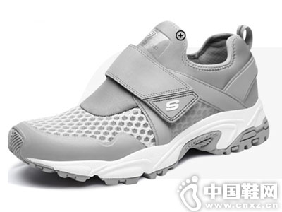 Skechers˹������Ь�¿�һ��������Ь