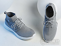 ŵʫ������Ʒ�˶����еͰ�Ь