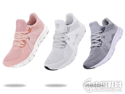 ��UMBRO2018�¿���Ь