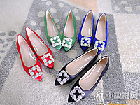 ������2018��ƷʱװЬ