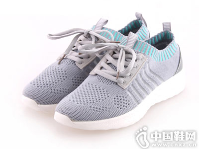 �������˶�Ь2018��Ʒ