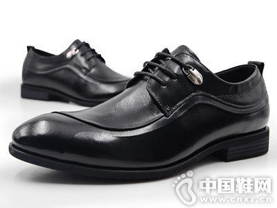 �����ɭ��Ь2018��ƷƤЬ