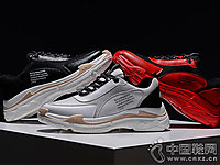 ���˻���2018�¿��˶�Ь