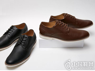 ����˹��������Ь2018�¿��Ʒ