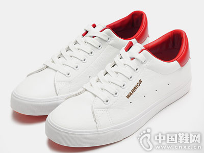 �����ʲ�Ь2018�¿�С��Ь