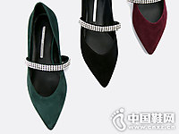 C.BANNERǧ�ٶ�2018����Ʒ�߸�Ь