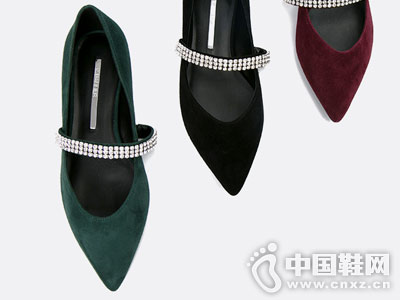 C.BANNERǧ�ٶ�2018����Ʒ�߸�Ь