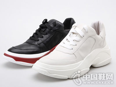 ˼��ͼ2018�＾�¿��ɸ��˶�Ь