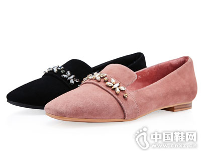 ������ŮЬ2018�＾��Ь