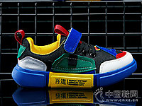 ����2018�¿��ͯ���˶�Ь