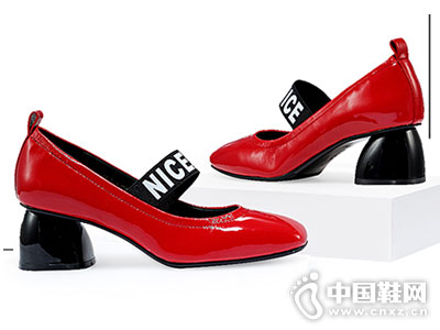 ��ɭ2018�＾��Ʒʱ�е�Ь