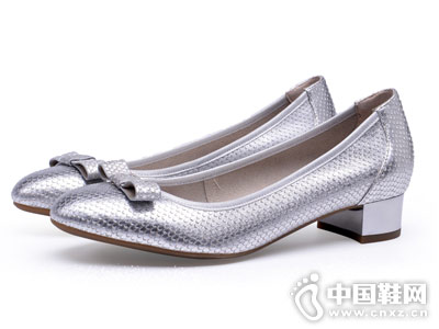 �����ƤŮЬ2018�¿Ь