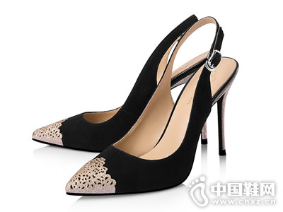 ����ŮЬ2018�＾�¿�ʱװЬ