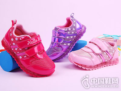 HELLO KITTY����èͯЬ2018�＾�¿�