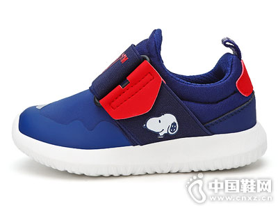 SnoopyʷŬ��2018ͯЬ�˶�Ь