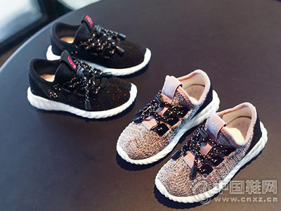 Ůͯ�����˶�Ь�＾�¿�