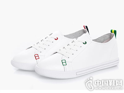 ����2018С��Ь�ٴ�ѧ����Ь