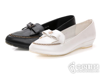 ����ŮЬ�����¸��͸������ߵ�Ь��