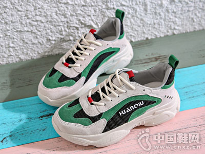 �¿��ϵ�Ь����ٴ�ins�����˶�