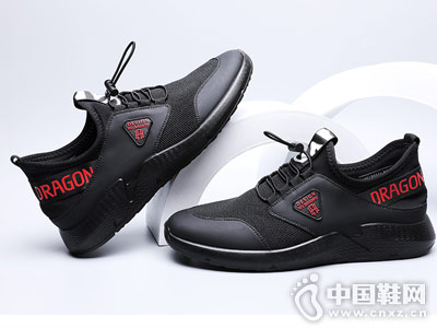 �������˶�����Ь��2018�＾��Ʒ