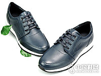 Kaieers�ƶ�ʿţƤʱ��������Ь